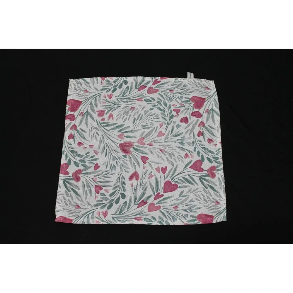 Cupcakes and Cashmere Set of 5 Heart Floral Cloth Napkins 16x18